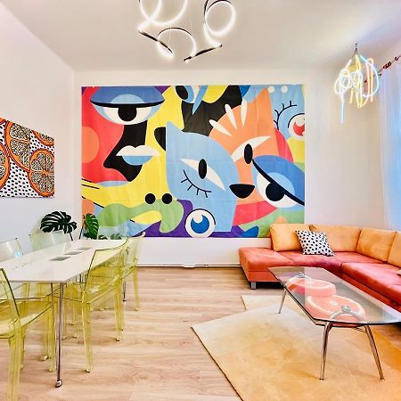 Sunny City - Apartment In Spa Zone With Private Garage カルロヴィ・ヴァリ エクステリア 写真